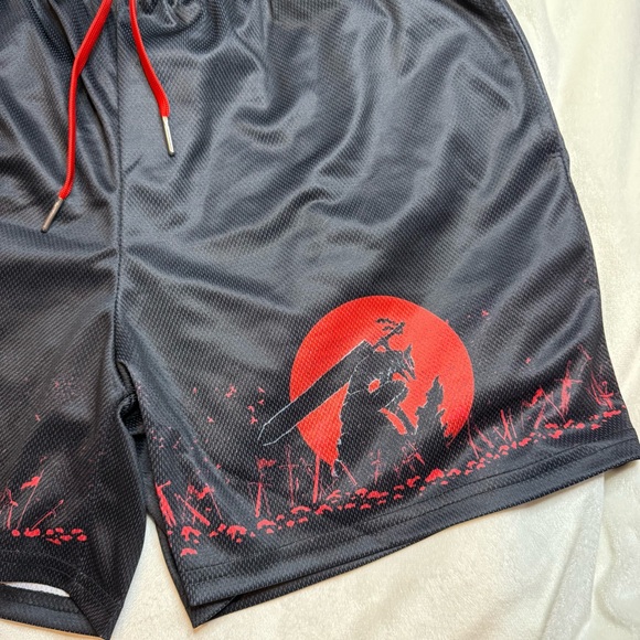 Invicta Kuru men’s large Black/red mesh Shorts with Anime design 4” inseam - Picture 2 of 8